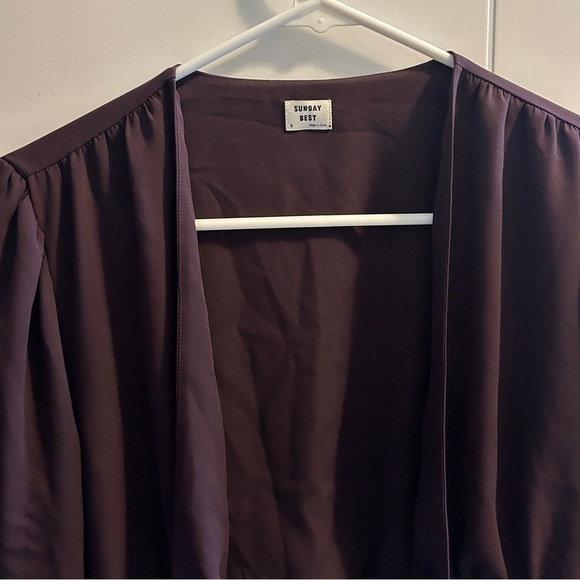 Sunday Best Cropped Tie-Front Plunging Blouse Long Sleeve - Picture 3 of 11